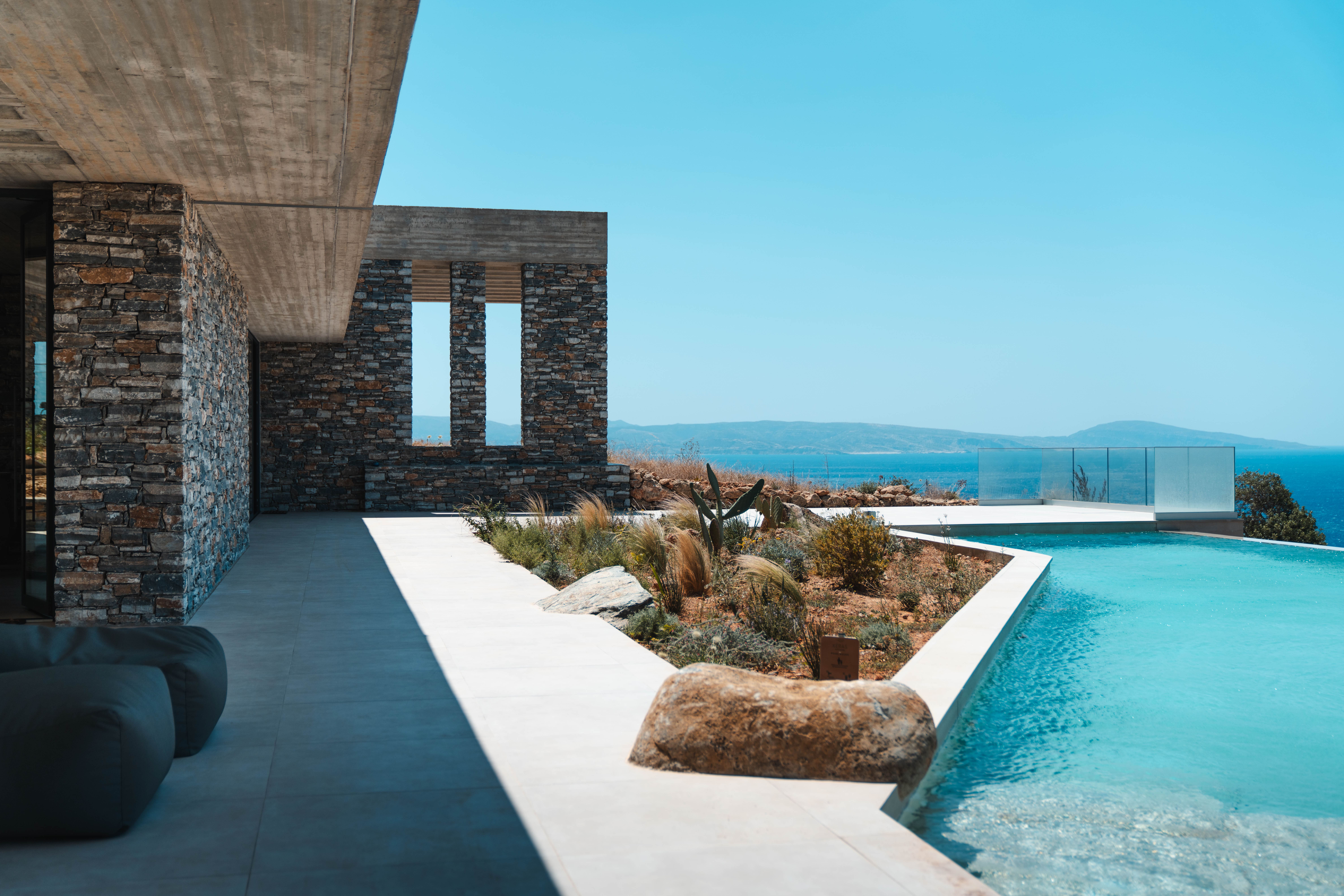 Cliff Villa